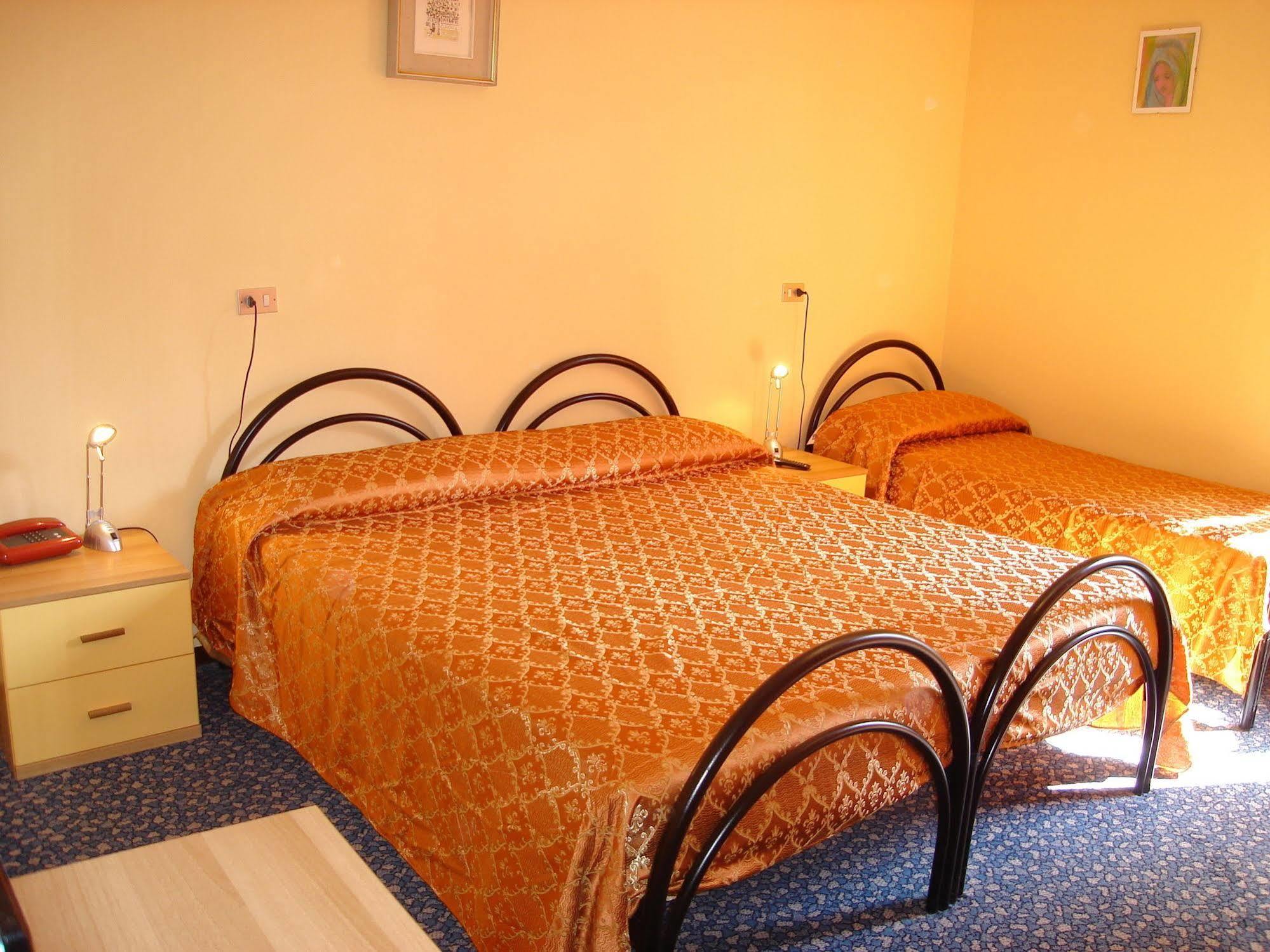 Hotel Spampatti Castione della Presolana Exterior foto